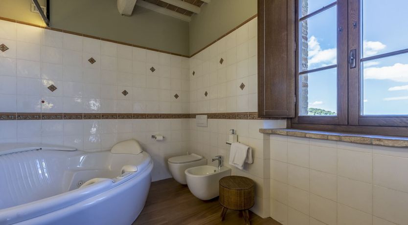 Photo of Lake Lookout