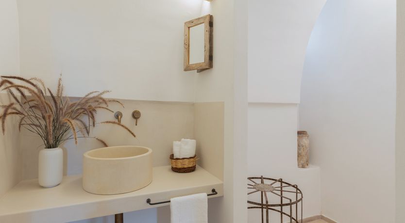 Photo of The Southern Light