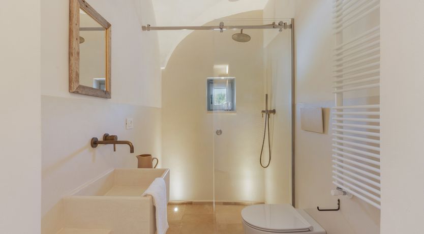 Photo of The Southern Light