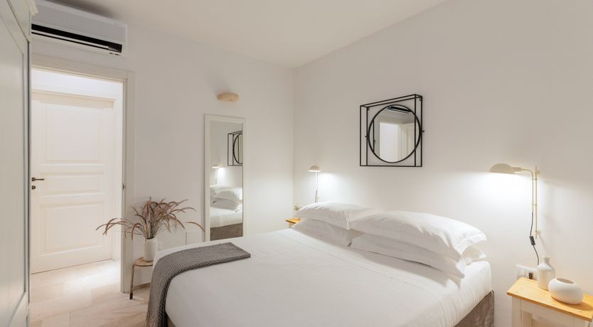 Photo of The Southern Light