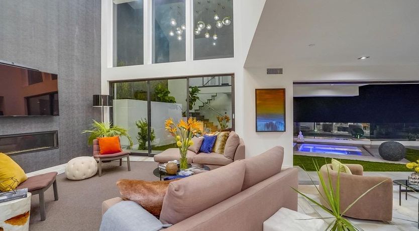 Photo of Twinkle Town