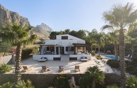 Photo of a-true-light