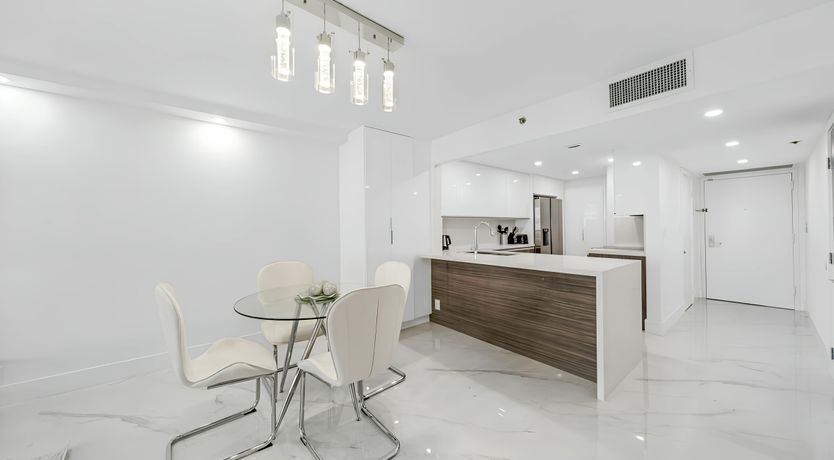 Photo of Miami Sophisticate