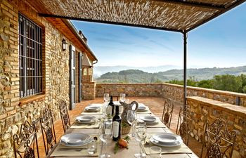 Olive Hills Vista Holiday Home