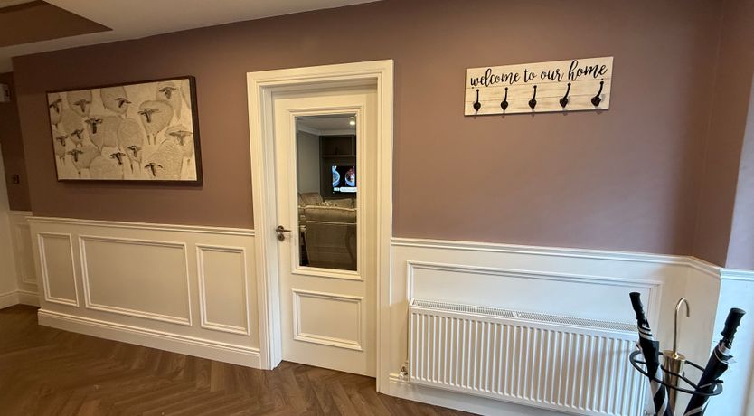 Photo of No 4 Fair Hill House- Great Location - FREE Parking/Wifi