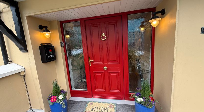 Photo of No 4 Fair Hill House- Great Location - FREE Parking/Wifi
