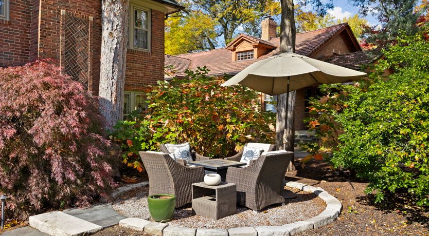 Photo of Living Well