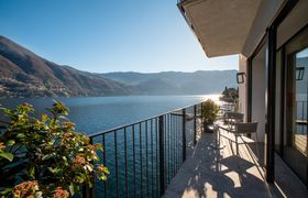 Photo of lago-majesty
