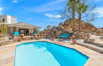 Radiant Haven Holiday Home