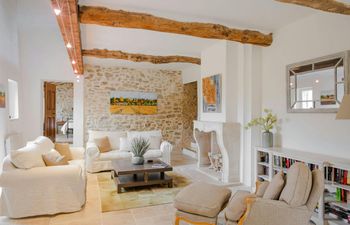 The Provençal Nest Holiday Home