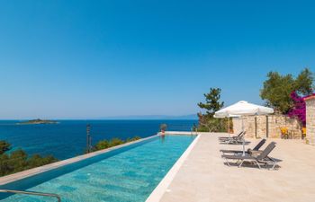 Ode to Serenity Holiday Home