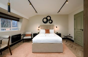 Euston Serenade Holiday Home