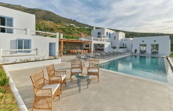 Dazzling View Holiday Home