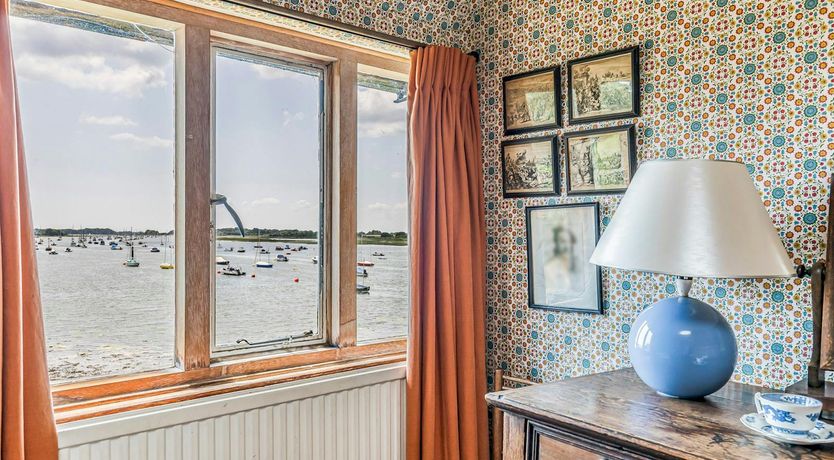 Photo of Harbour's View