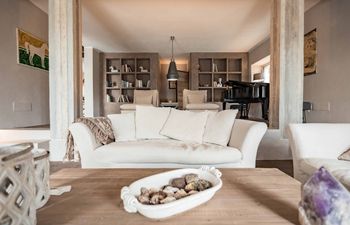 Tranquil Echo Holiday Home