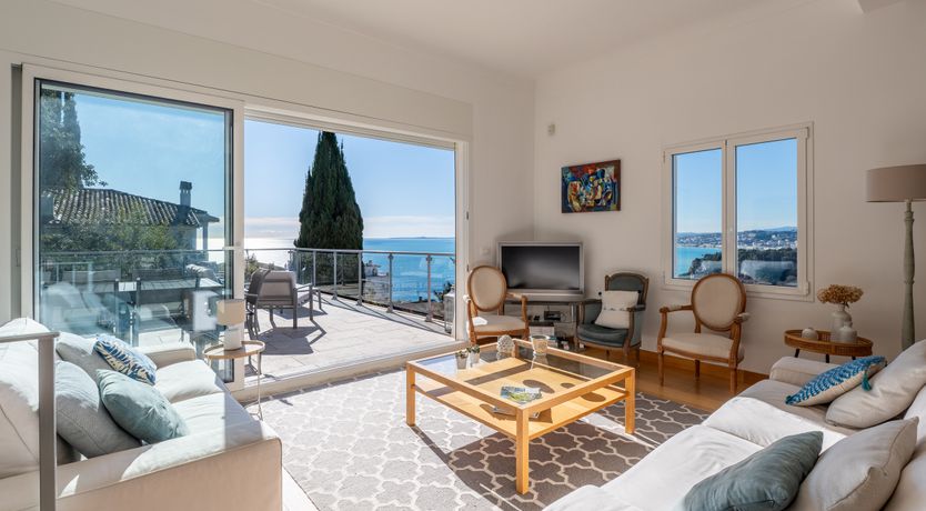 Photo of Rose Heights