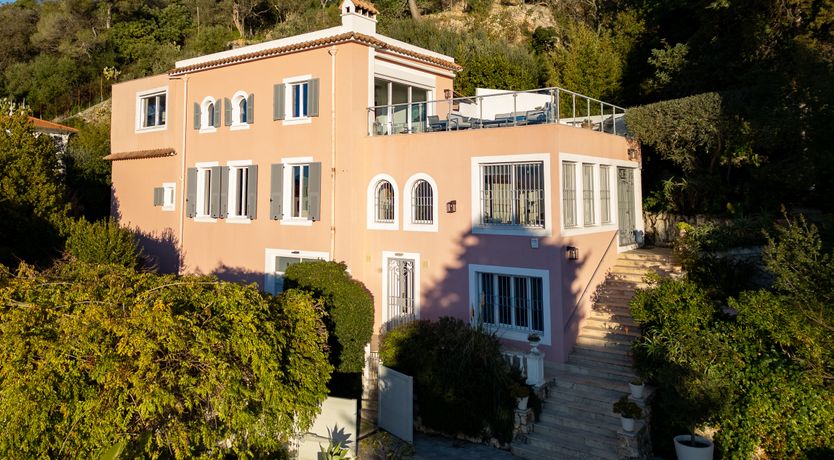Photo of Rose Heights