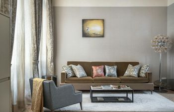 Canal Vistas Holiday Home