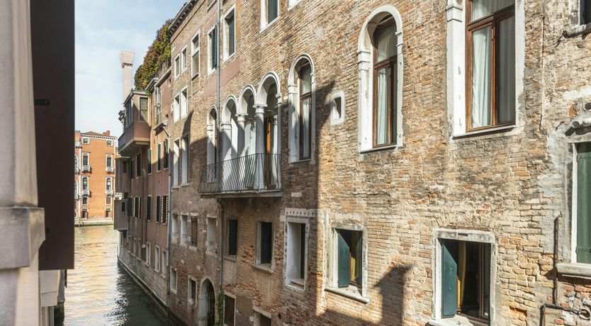 Photo of Canal Vistas