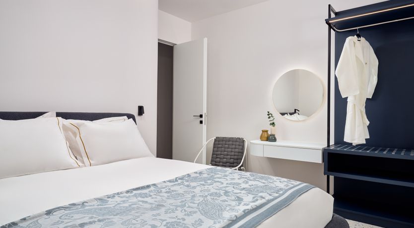 Photo of White Oasis