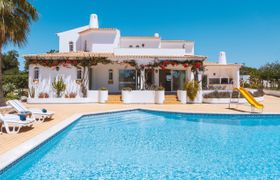 Photo of algarvian-oasis