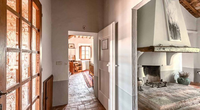 Photo of Wisteria Castle