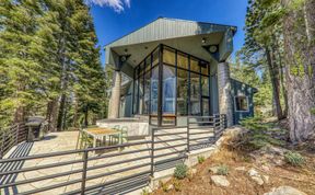 Photo of Summit Gem