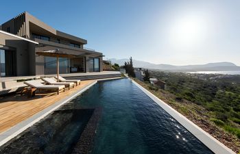 Horizon Azure Holiday Home