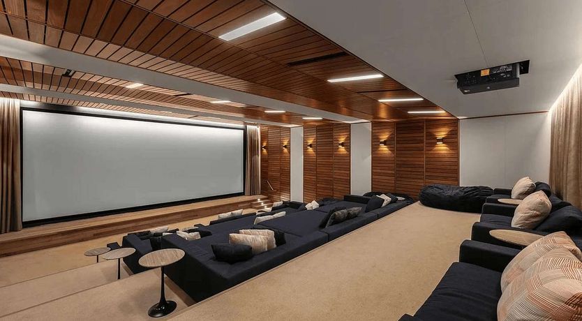 Photo of Soho Skylark