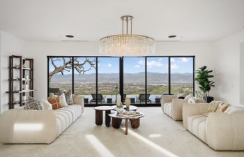 Lyrical Residence Vista Holiday Home
