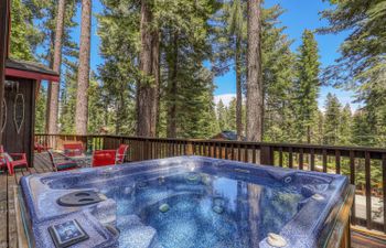 Tahoe Charm Holiday Home