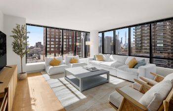 Manhattan Flair Holiday Home