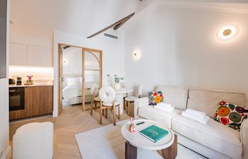Parisian Legacy Holiday Home