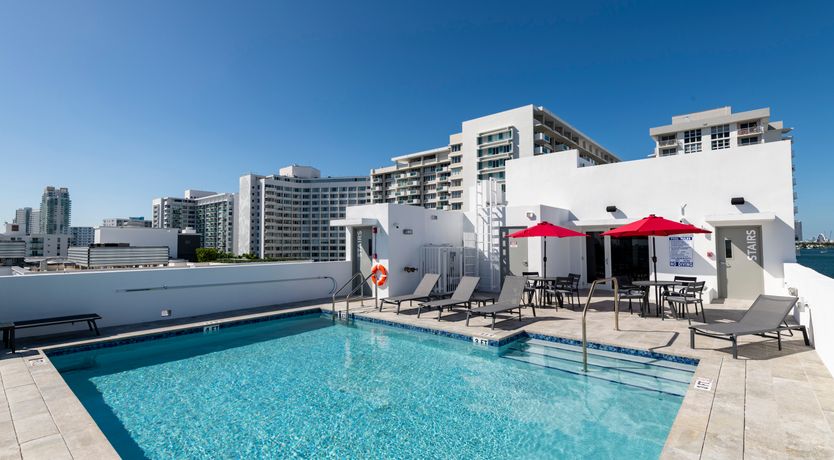 Photo of South Beach Skyline