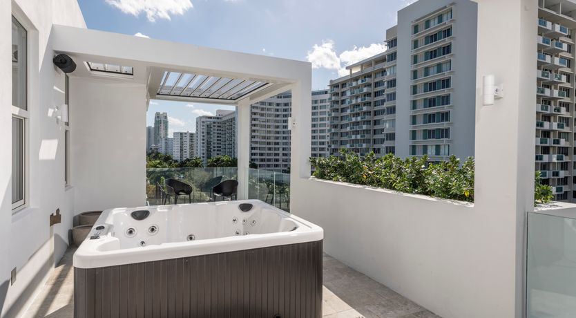 Photo of South Beach Skyline