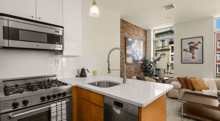 Photo of Broadway Vistas