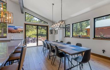 Out Among The Pines Holiday Home