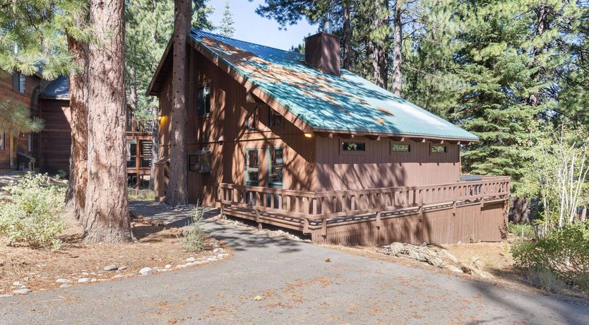 Photo of Pine View Cabin