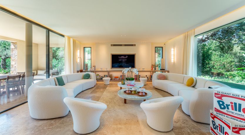 Photo of Riviera Refuge