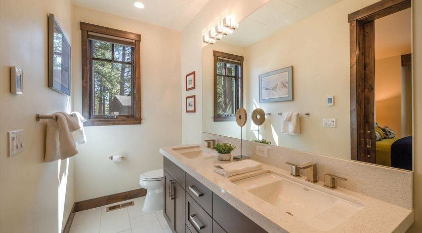 Photo of Natural Summit