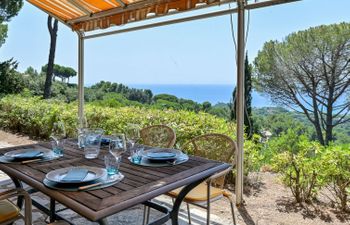 Sabrina Holiday Home