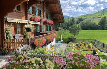 Alpenchalet Spiher Parterre Holiday Home