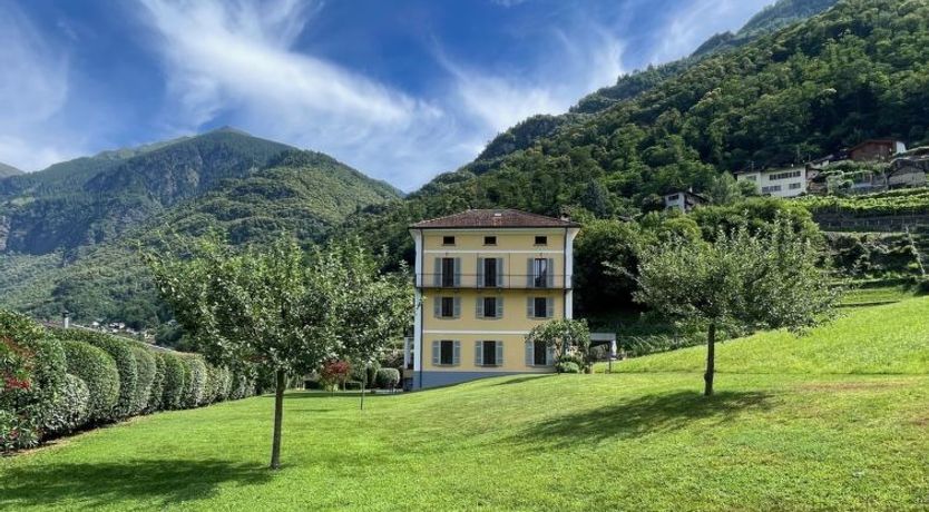 Photo of La Monda