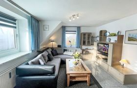 Photo of fewo-4-in-ruhigem-haus-apartment