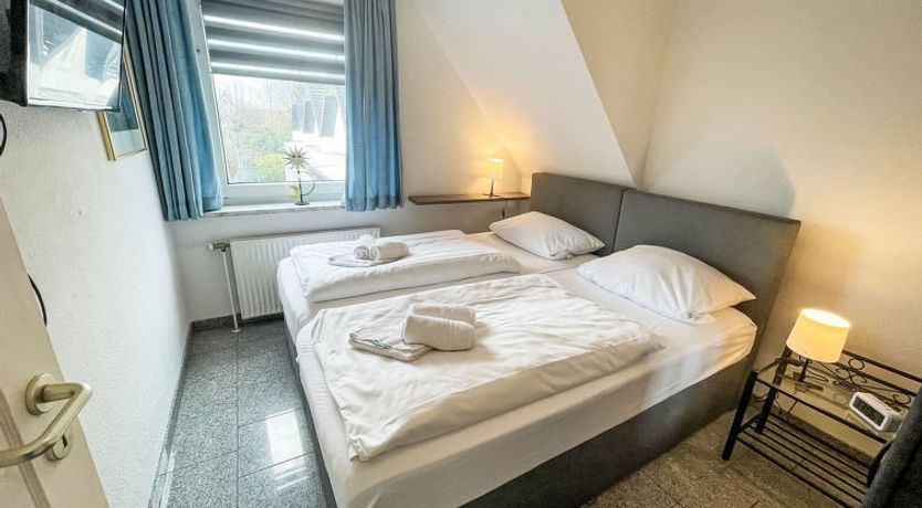 Photo of Fewo 4 in ruhigem Haus Apartment 4