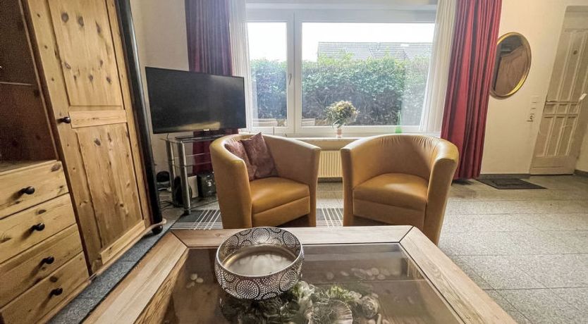 Photo of Fewo 2 in ruhigem Haus Apartment 2