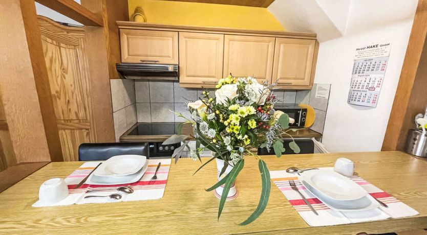 Photo of Fewo 2 in ruhigem Haus Apartment 2