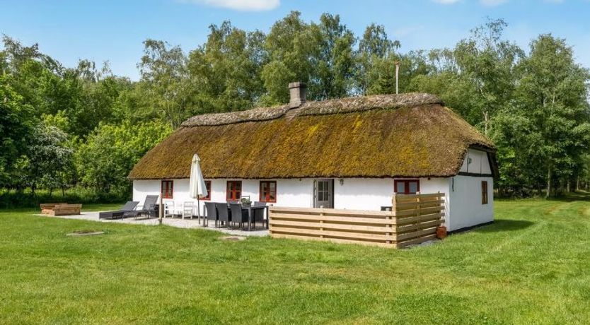 Photo of "Aatos" - 2km from the sea