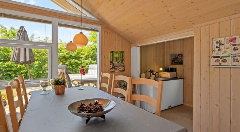 Photo of "Leeve" - 1.3km from the sea