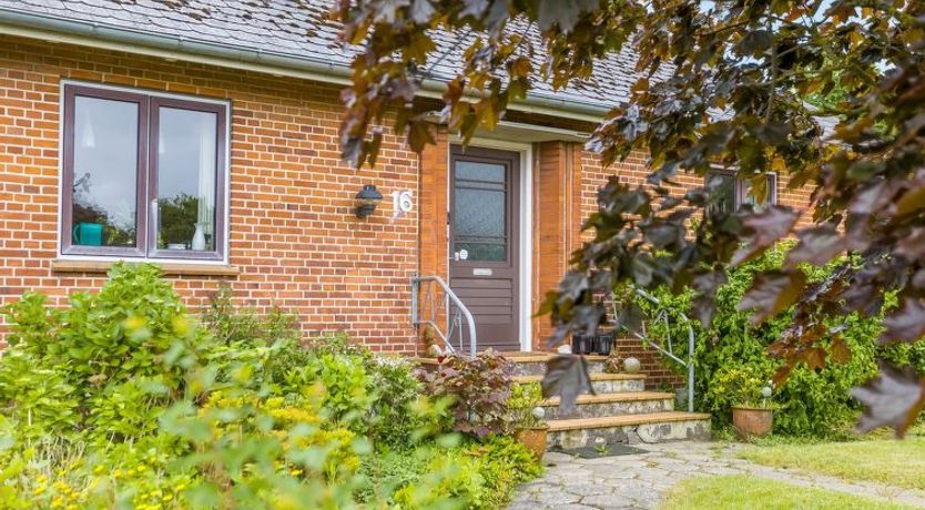 Photo of "Hiarni" - 12km from the sea